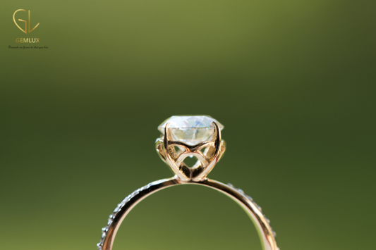 How to Choose the Right Lab-Grown Diamond for Your Engagement Ring
