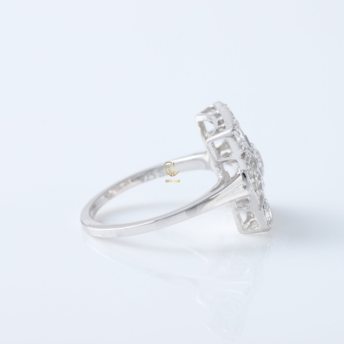 1890s Vintage Filigree Design Round Lab Grown Antique Ring