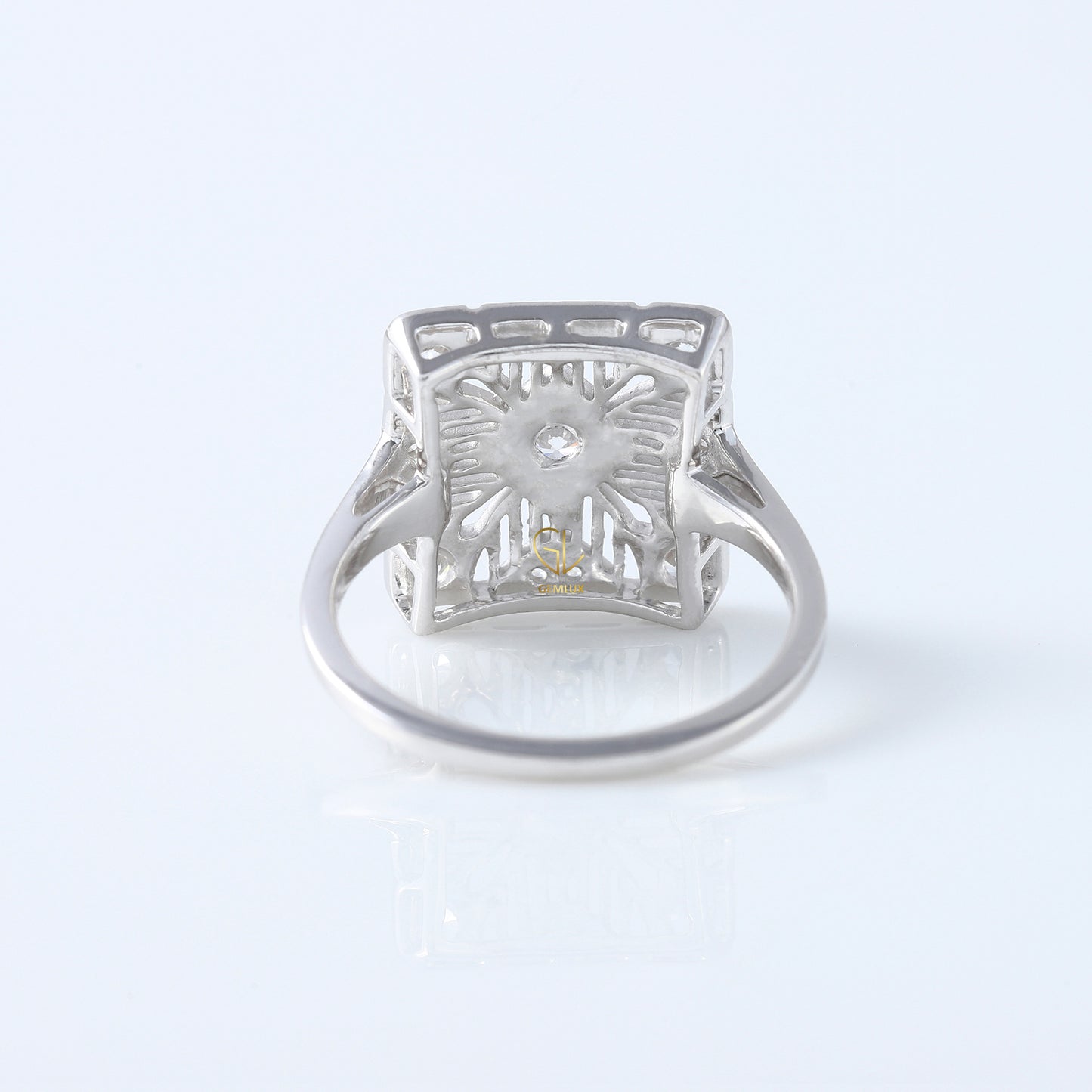 1890s Vintage Filigree Design Round Lab Grown Antique Ring