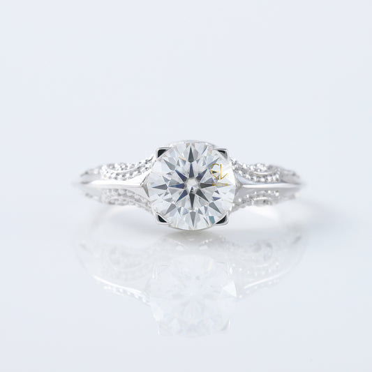 Art Deco Round Cut Moissanite Filigree Engagement Ring