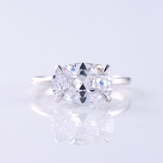 East to West Oval Cut Moissanite Diamond Classic Solitaire Engagement Ring