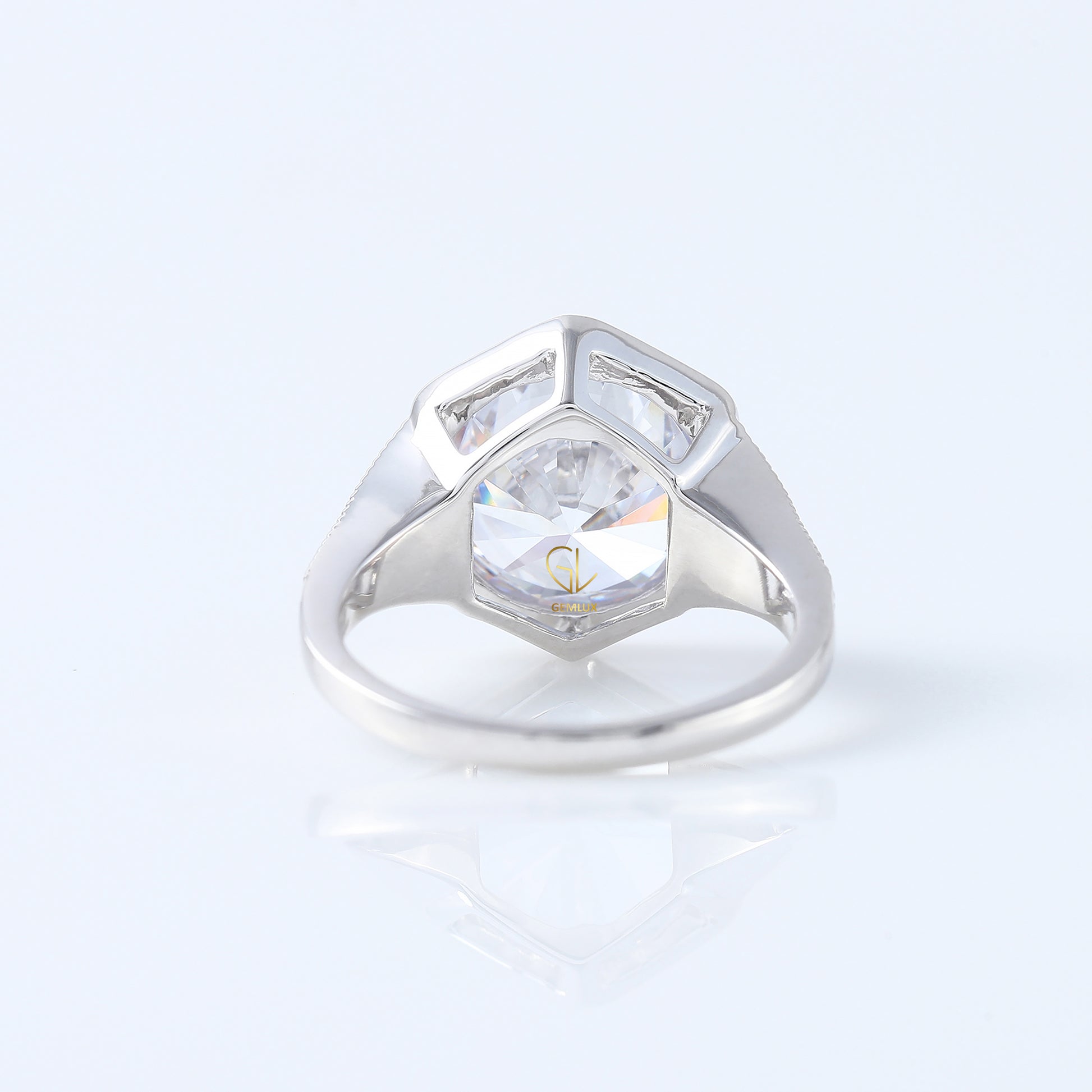 Art Deco Round Cut Moissanite Diamond Bezel Set Milgrain Engagement Ring