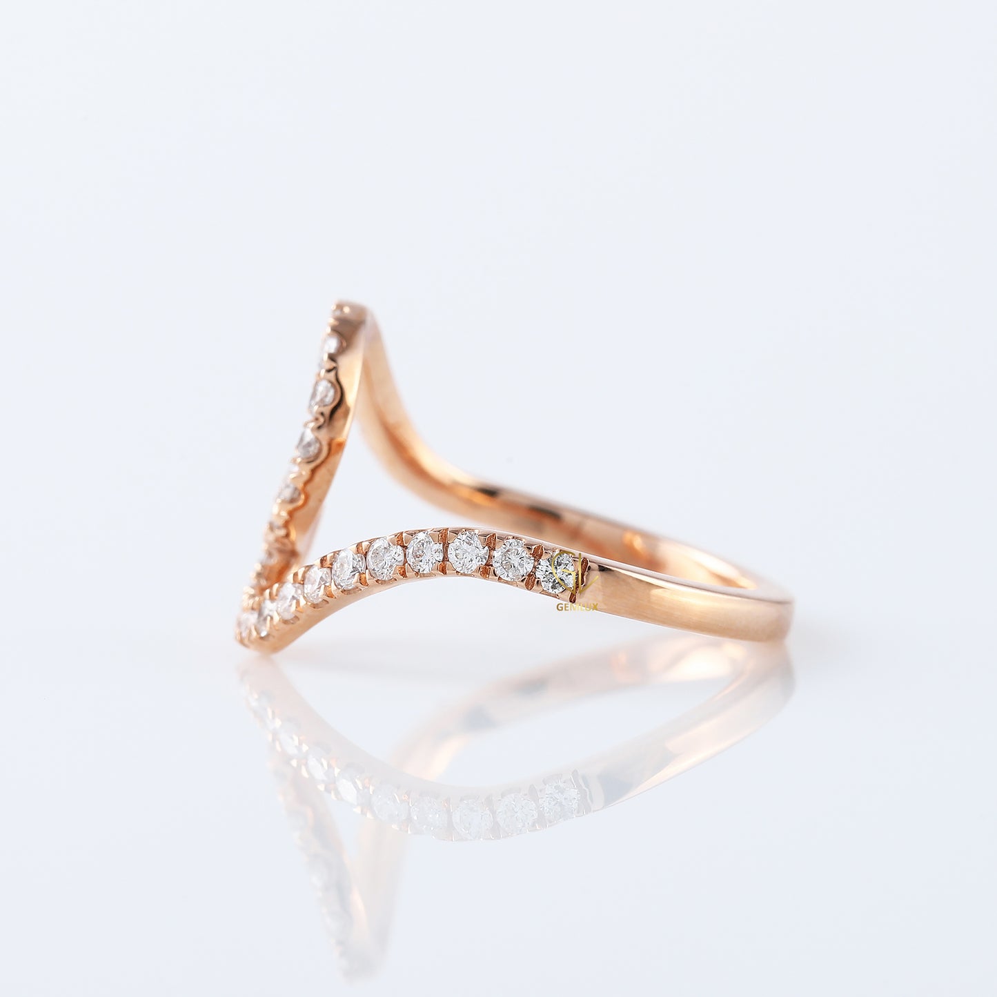 Round Cut Surfers Ocean Wave Moissanite Ring