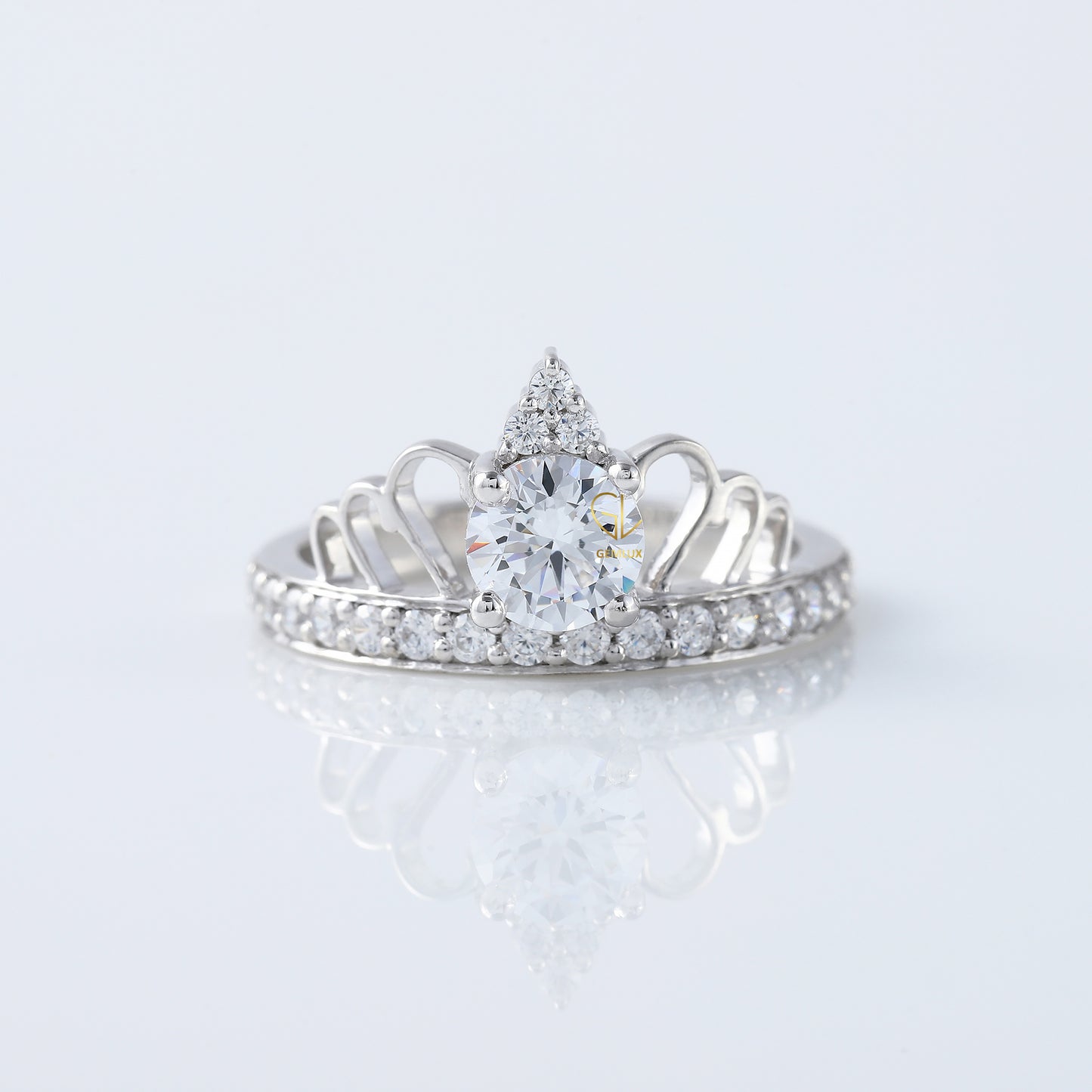 Round Cut Moissanite Queen Crown Proposal Ring