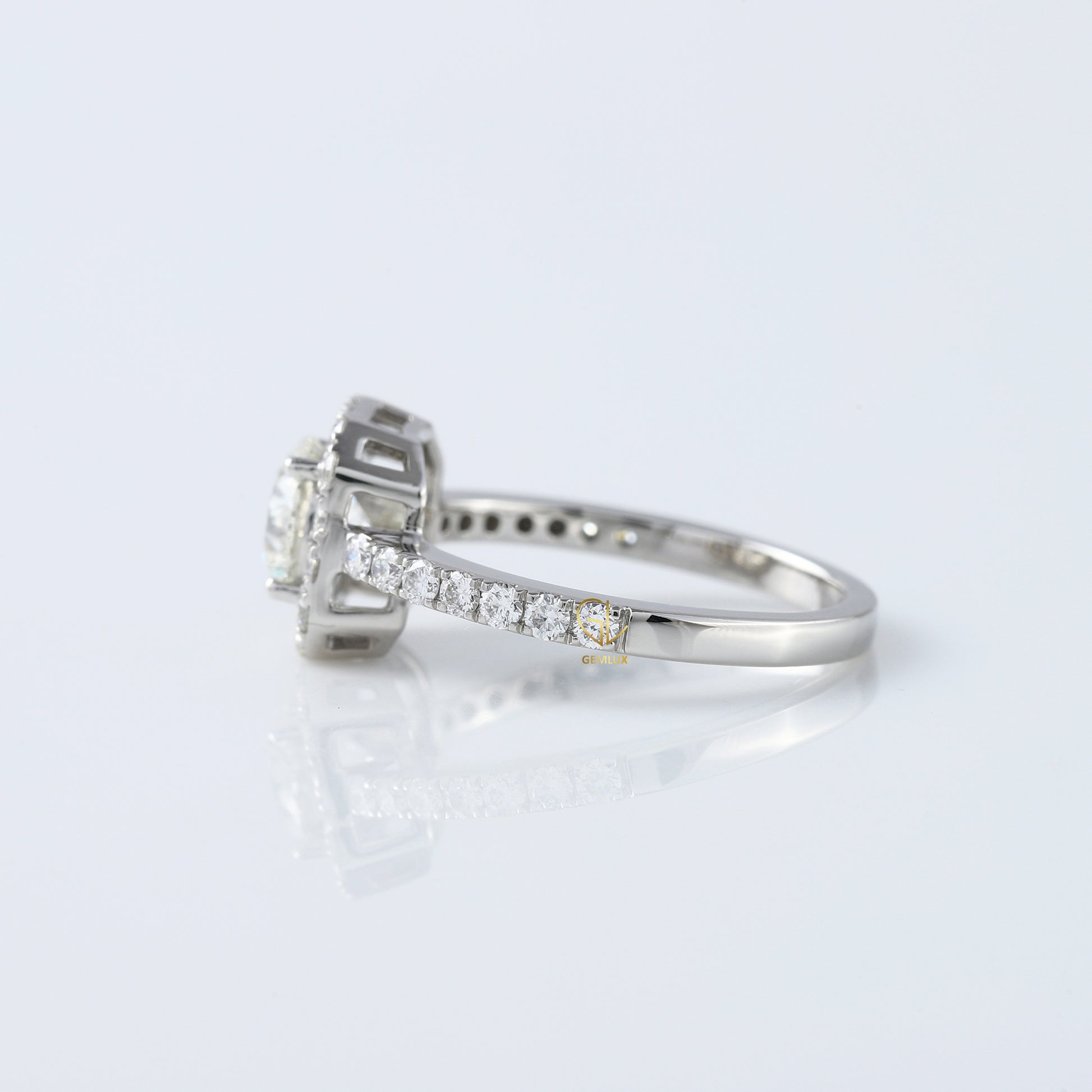 1 Ct Round Cut Lab Grown Diamond Halo Engagement Ring
