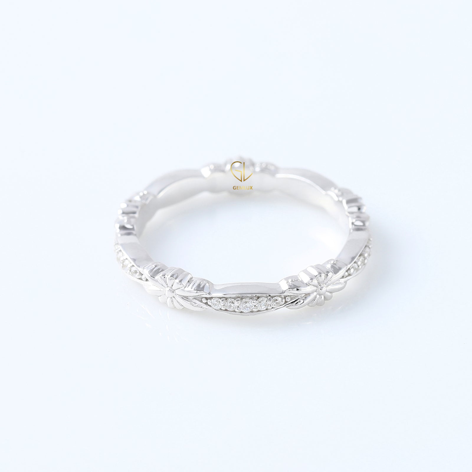 Art Deco Antique Flower Filigree Lab Grown Wedding Band