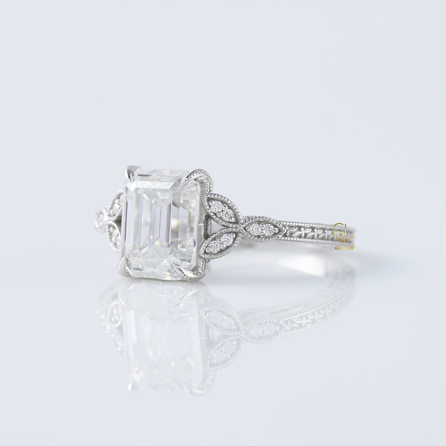 Art Deco Vintage Emerald Cut Moissanite Diamond Filigree Ring