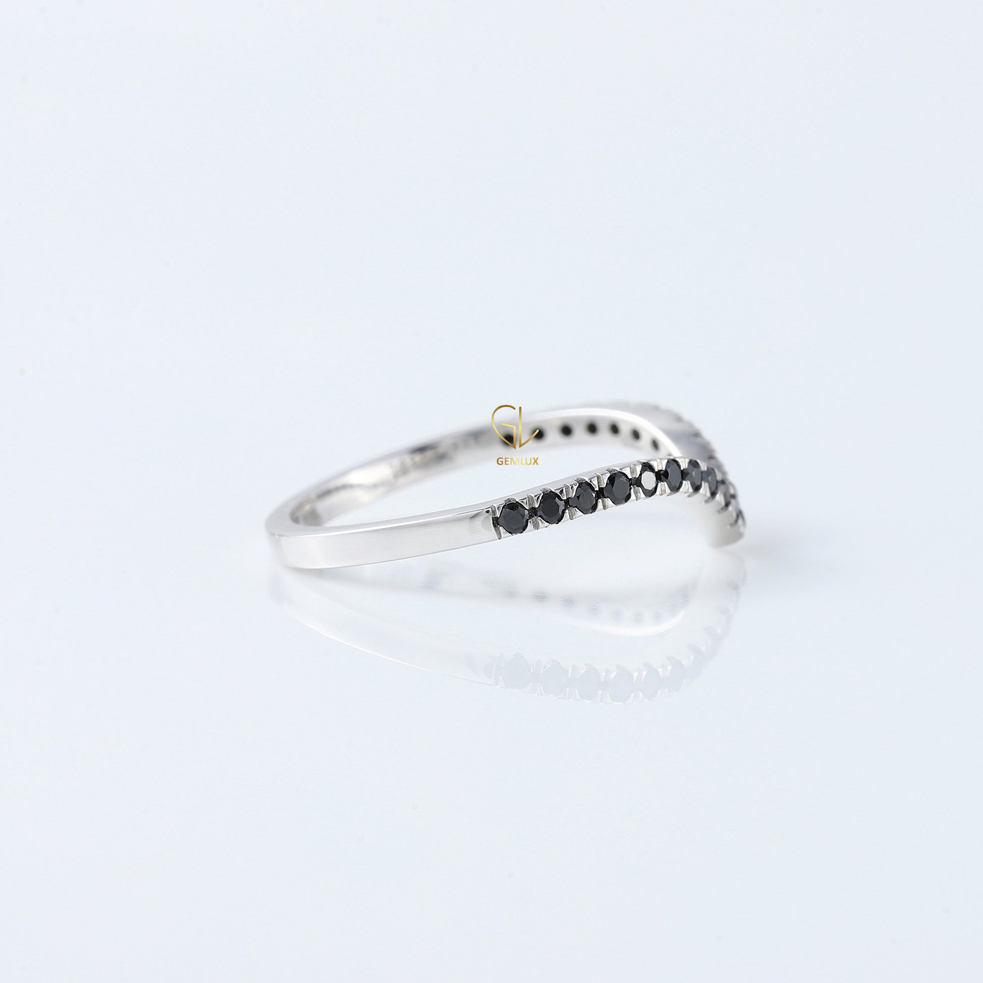 Black Round Cut Moissanite Diamond Curve Wedding Band