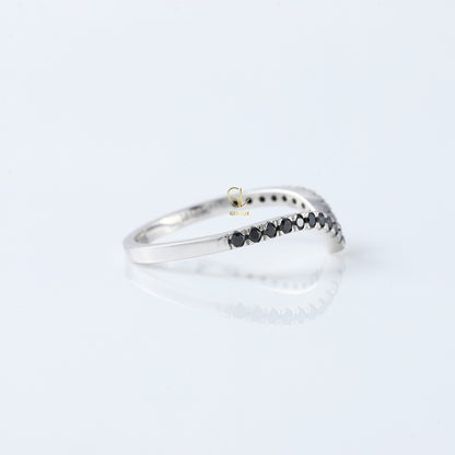 Black Round Cut Moissanite Diamond Curve Wedding Band