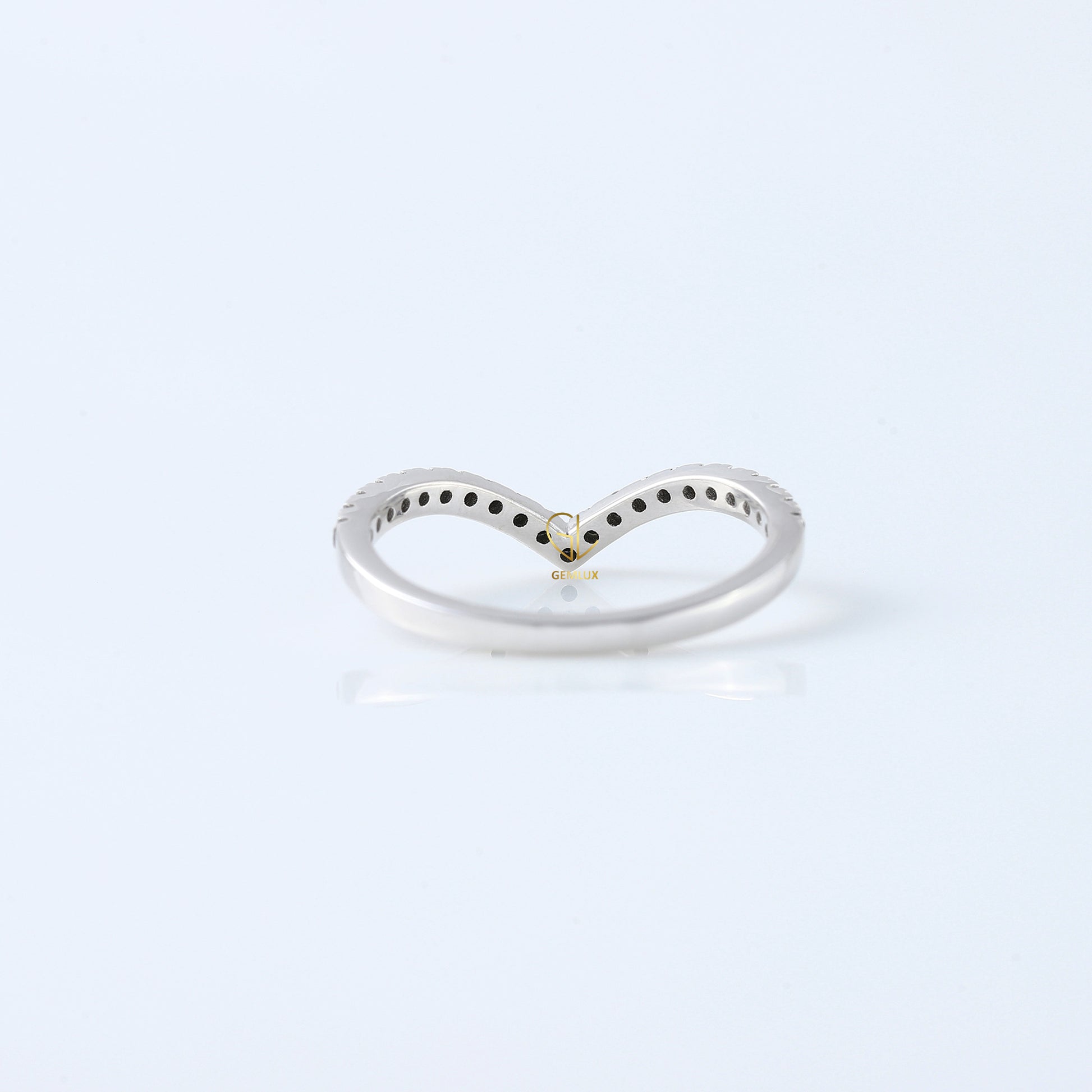 Black Round Cut Moissanite Diamond Curve Wedding Band