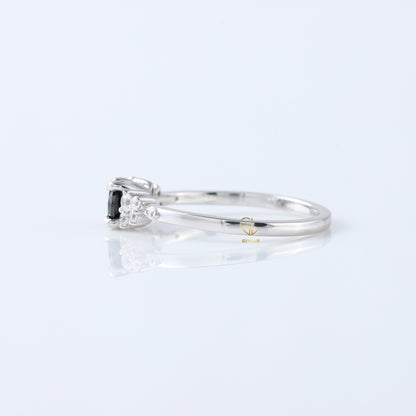 Black Round Cut Natural Diamond Tiny Cluster Ring