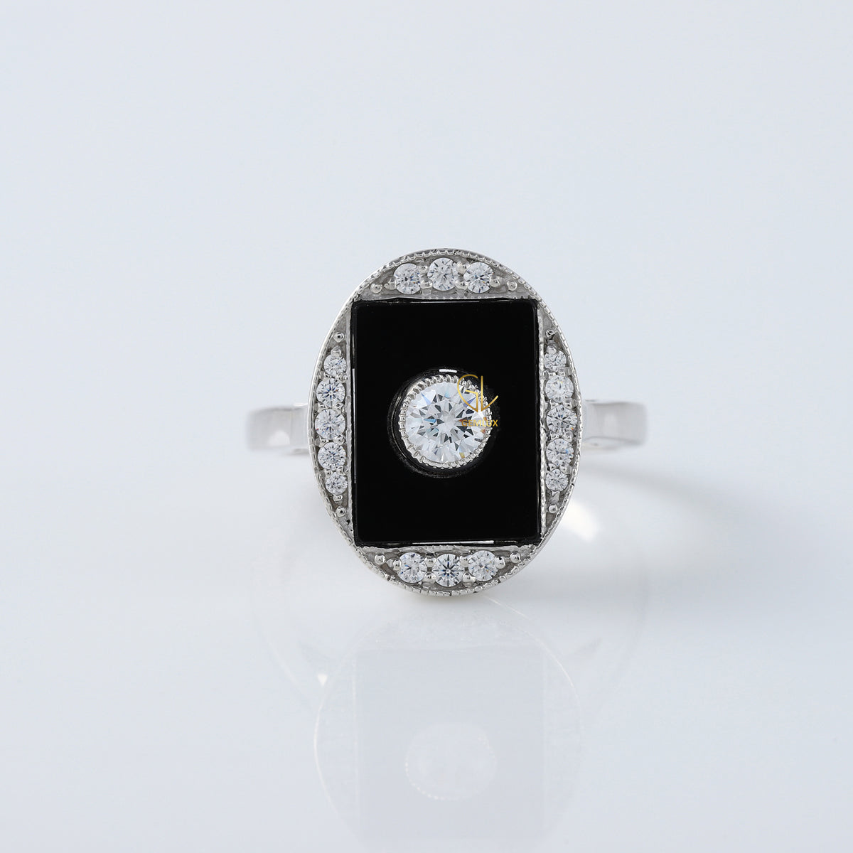 Black Onyx 1920s Vintage Art Deco Round Moissanite Cocktail Ring