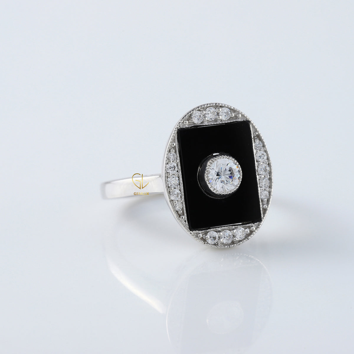 Black Onyx 1920s Vintage Art Deco Round Moissanite Cocktail Ring