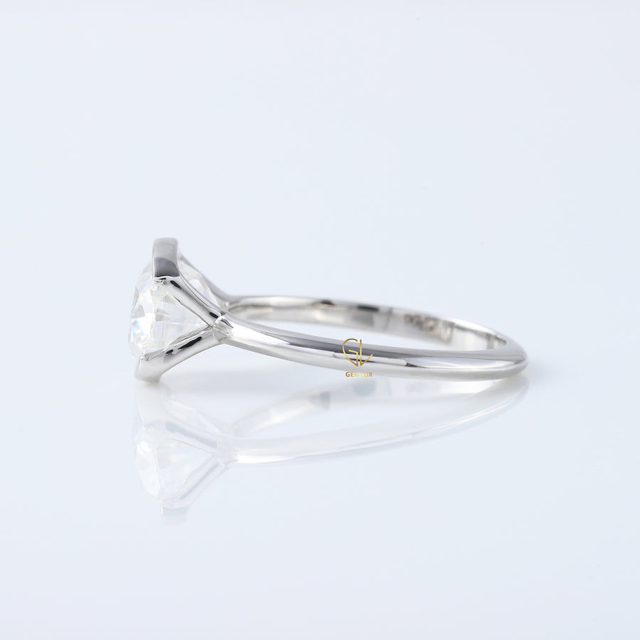 East West Oval Lab Grown Diamond Solitaire Ring - Half Bezel