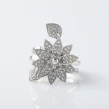 Floral and Leaf Shape Engagement Ring