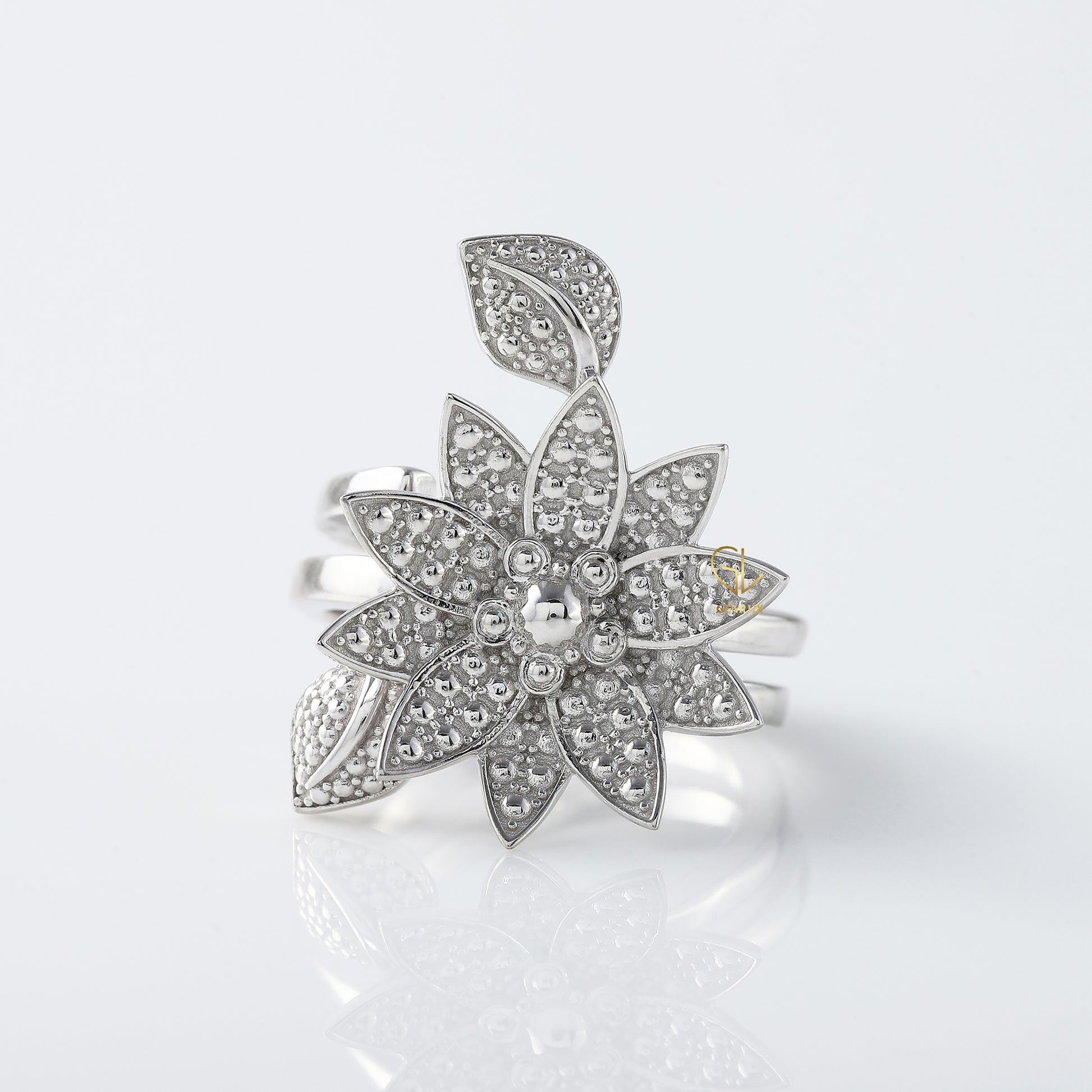 Floral and Leaf Shape Engagement Ring