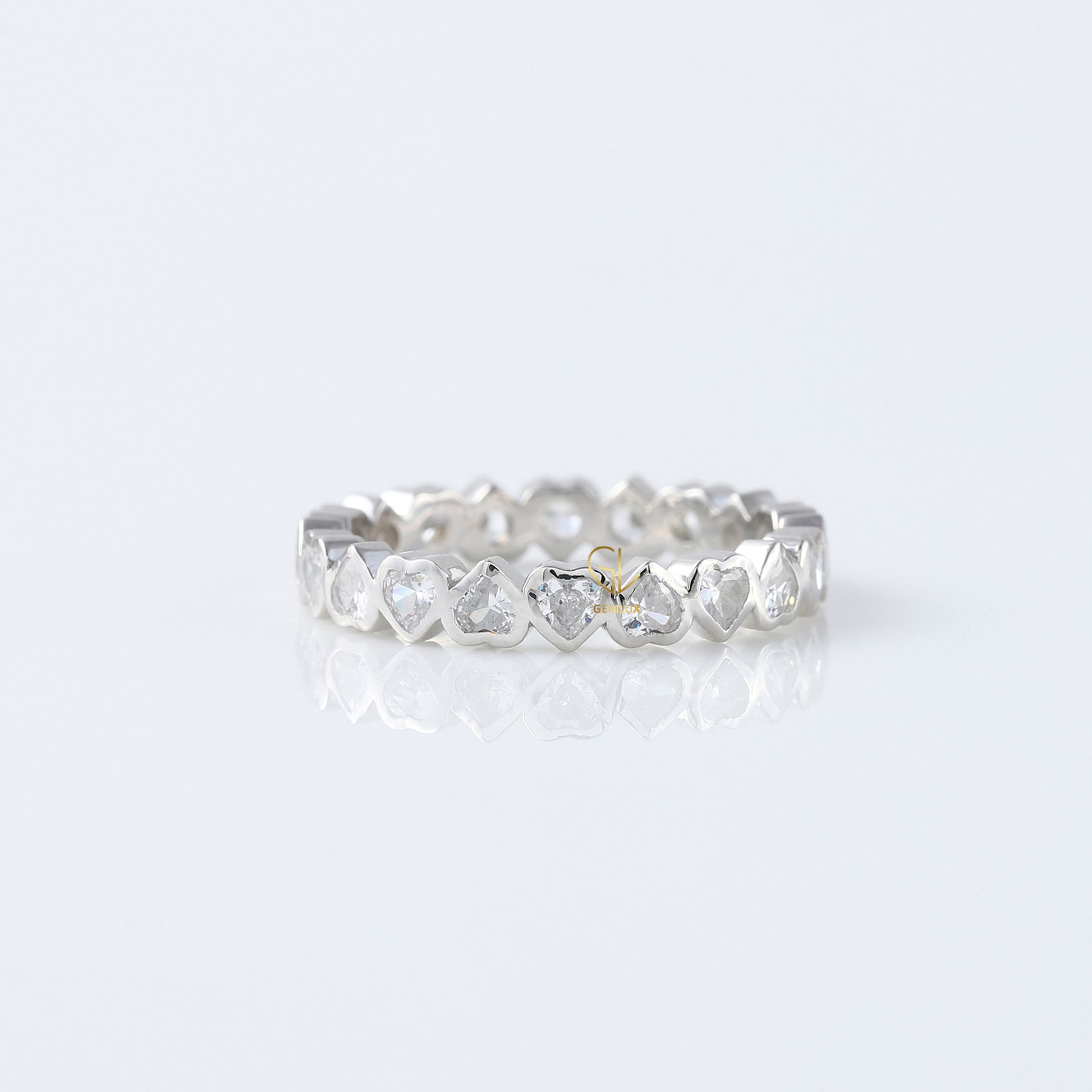 Heart Shape Moissanite Diamond Bezel Set Wedding Band