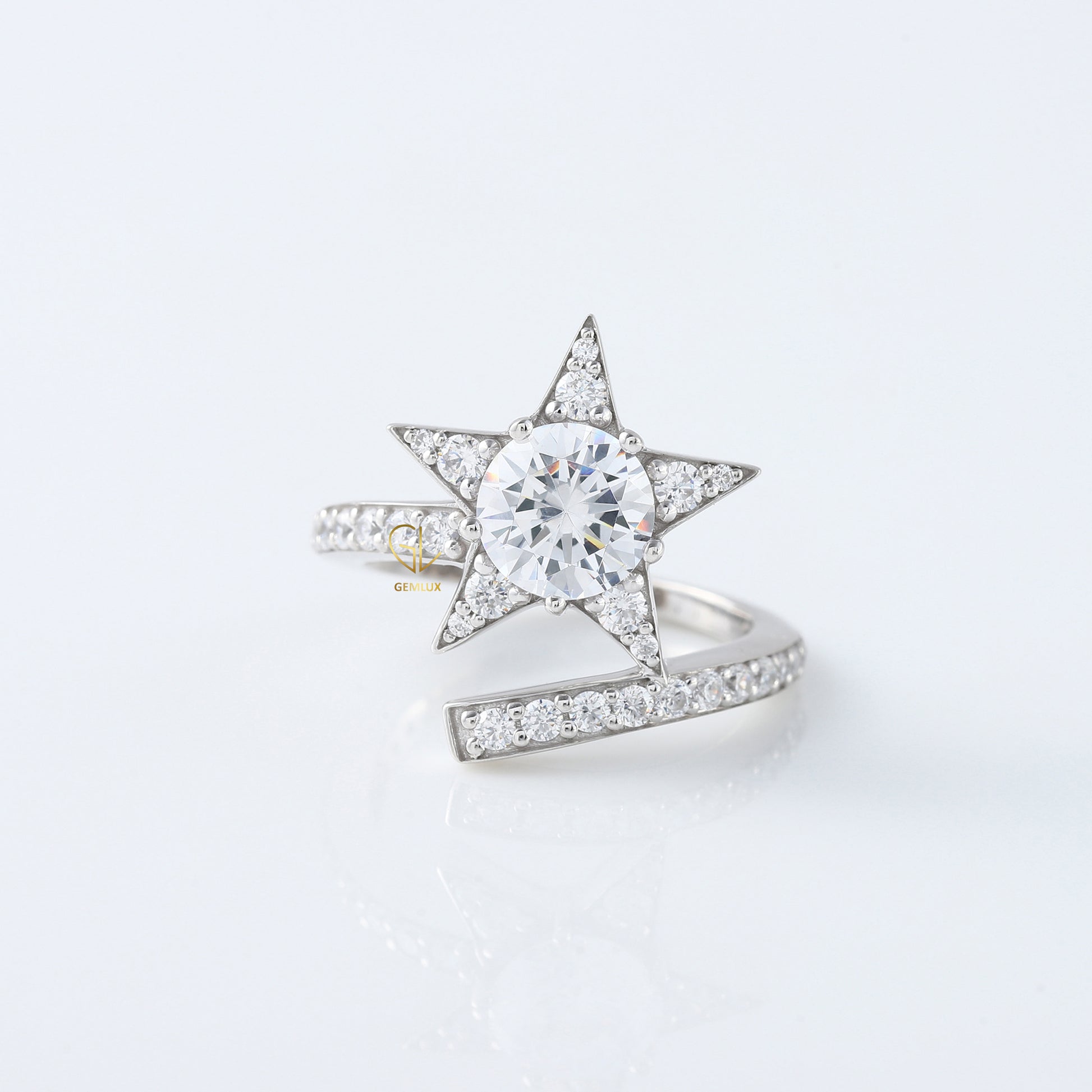 IGI Certified Round Cut Lab Grown Diamond Star Shape Ring