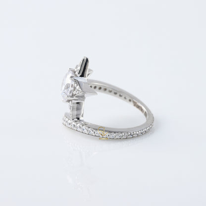 IGI Certified Round Cut Lab Grown Diamond Star Shape Ring