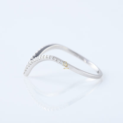 V Shape Lab Grown Diamond Wishbone Wedding Ring