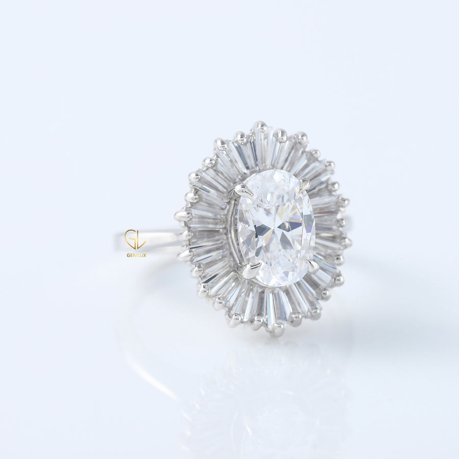 Oval Moissanite Halo Engagement Ring