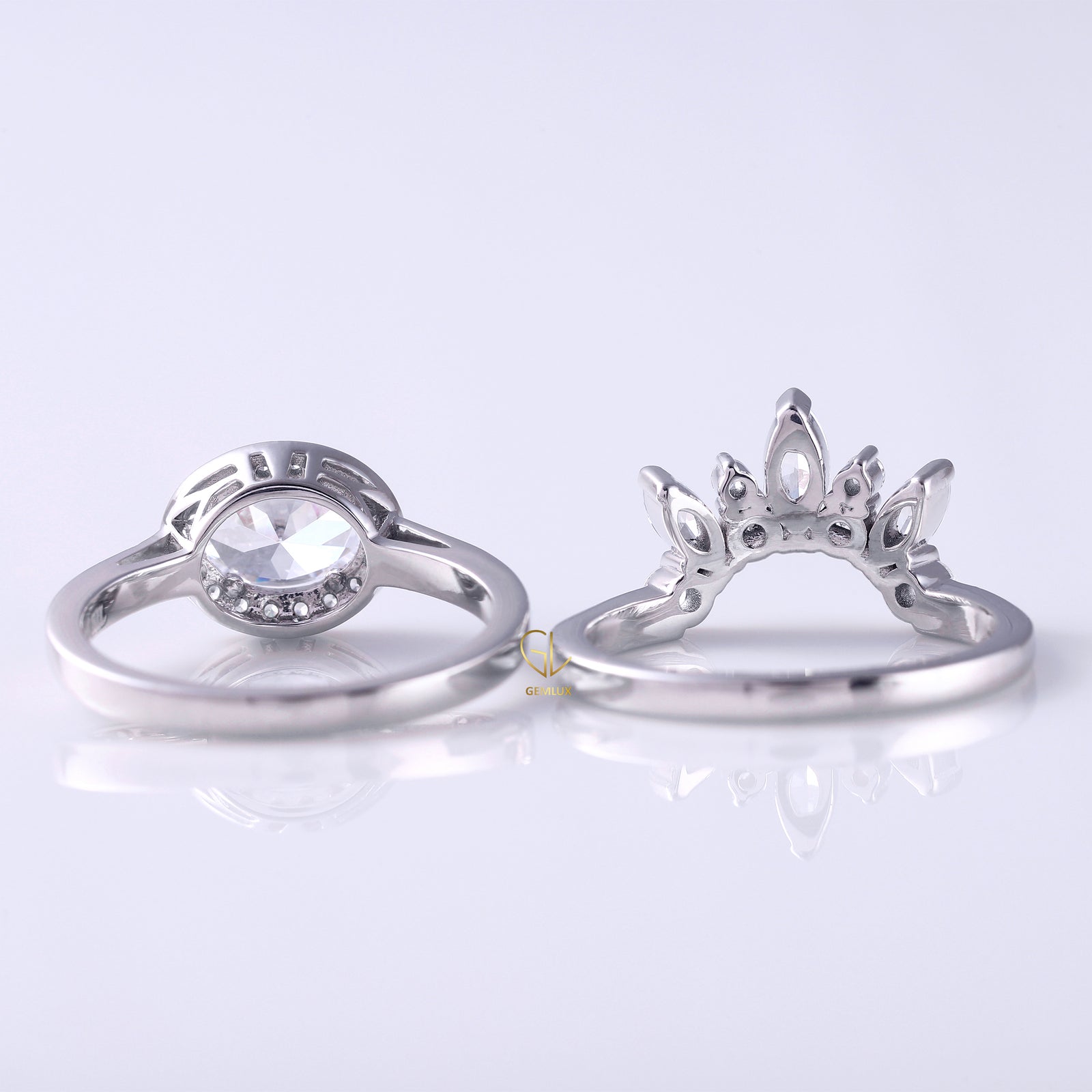East To West Oval Moissanite Ring With Curved Matching Bridal Ring Set