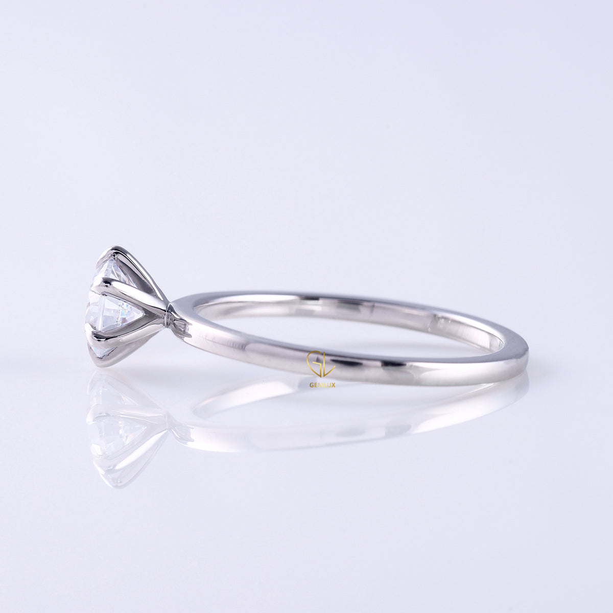 Round Cut Moissanite Diamond Classic Solitaire Engagement Ring