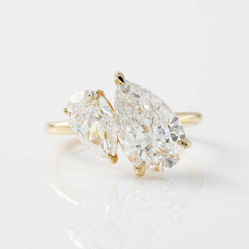 IGI certified Pear Diamond Toi Et Moi Ring