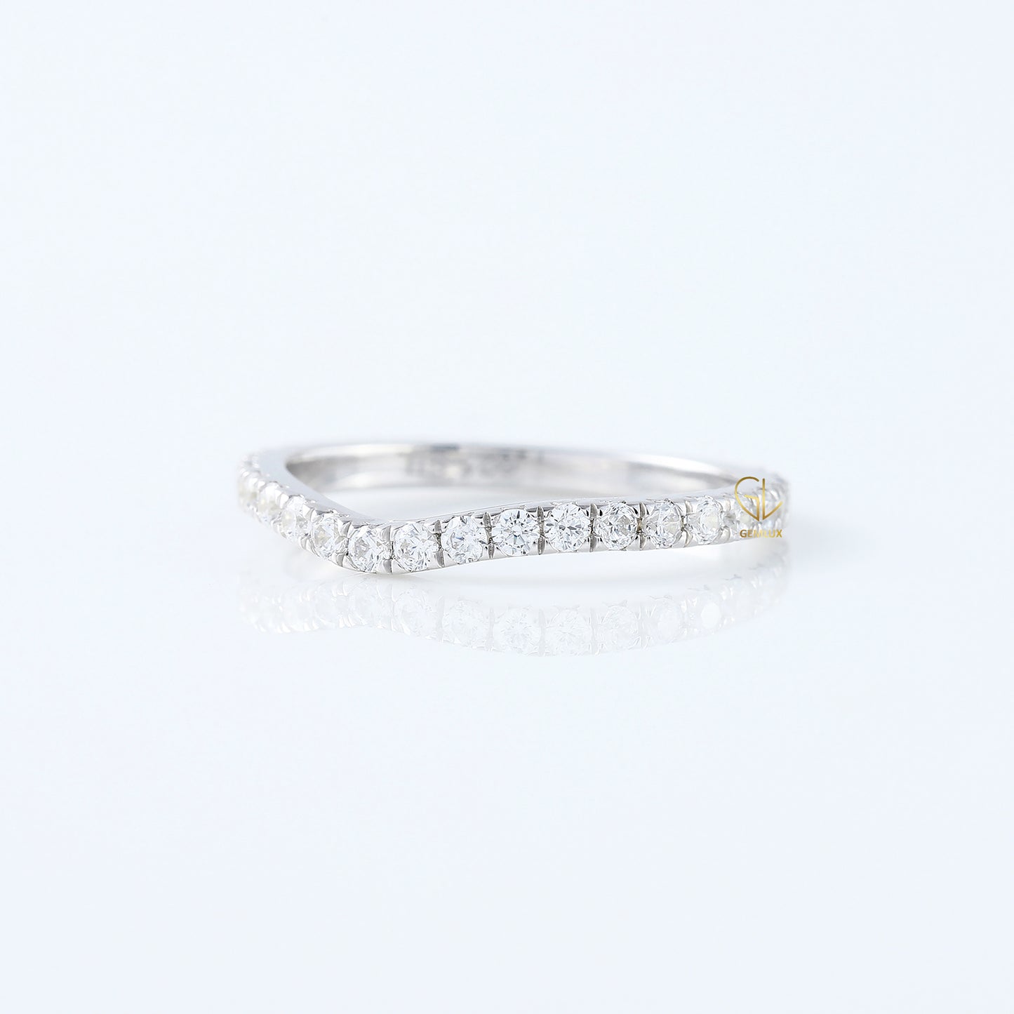 Minimalist Ring, Round Cut Lab Grown Diamond Curved Wedding Ring