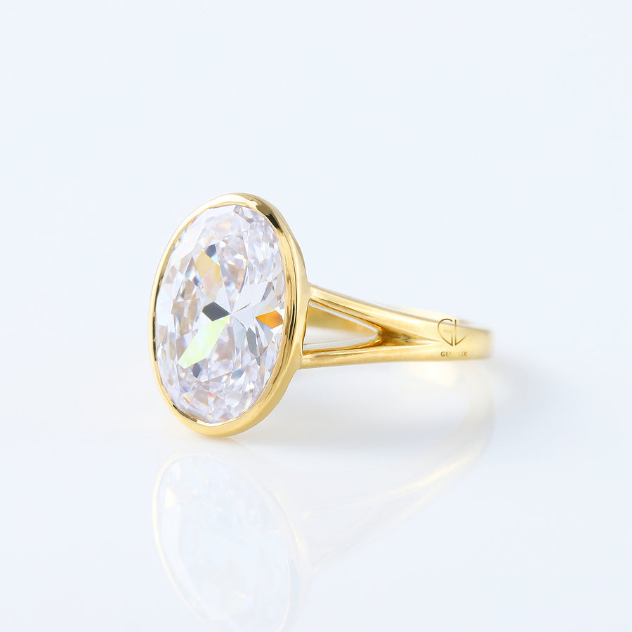 IGI Certified Oval Cut Diamond Solitaire Split Shank Ring