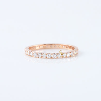 Round Cut Lab Grown Diamond Minimalist Eternity Wedding Band