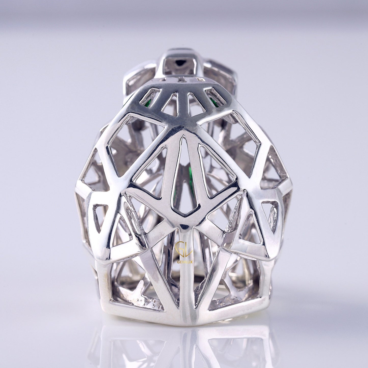 Efrain Perez  1st part payment Solid Gold Green Eye Panther Ring - Animal-Inspired Design