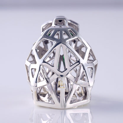 Efrain Perez  1st part payment Solid Gold Green Eye Panther Ring - Animal-Inspired Design