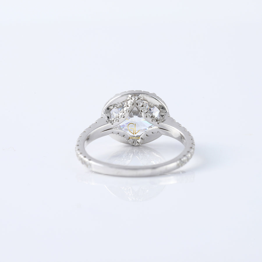Oval Cut East West Moissanite Halo Engagement Ring