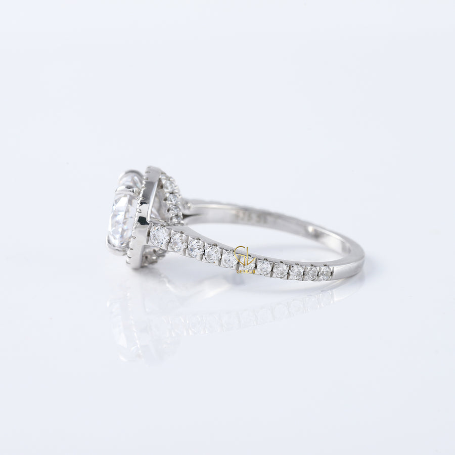 Oval Cut East West Moissanite Halo Engagement Ring