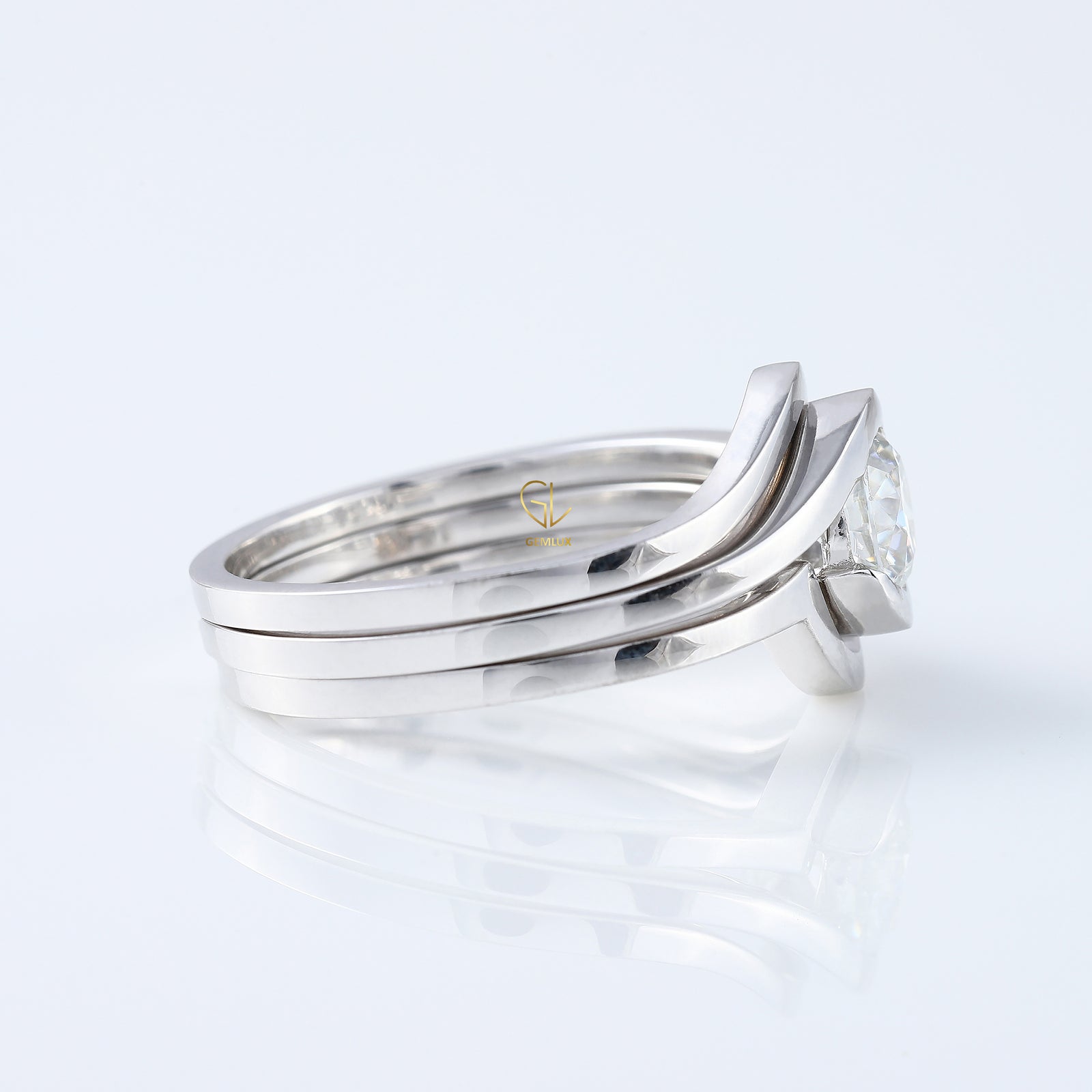 Round Cut Moissanite Diamond Swirl Bypass Engagement Trio Ring Set