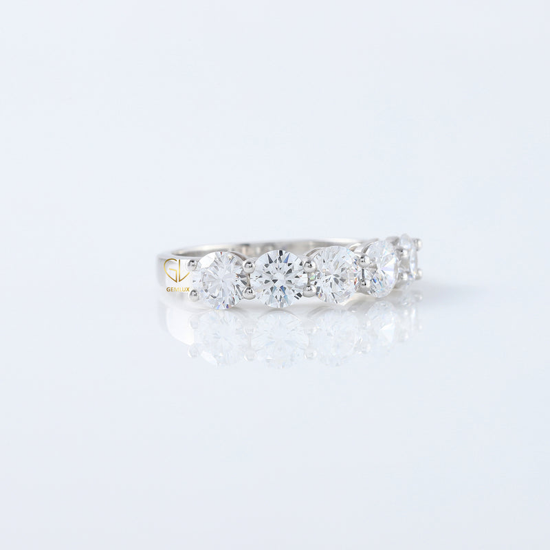 Five Stone Round Cut Lab Grown Diamond Wedding Ring