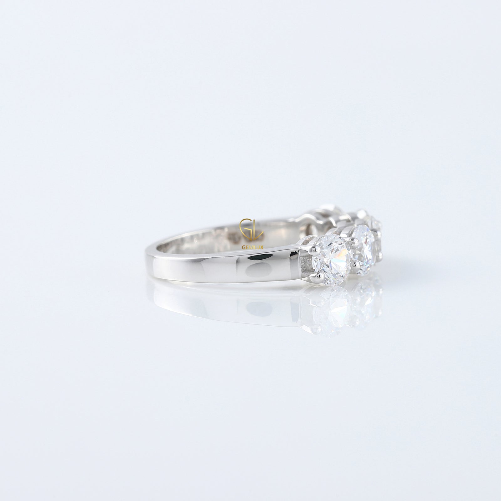 Five Stone Round Cut Lab Grown Diamond Wedding Ring