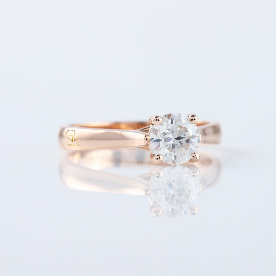 Pinch Style 1 Ct Round Cut Moissanite Solitaire Ring