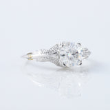 Art Deco Round Cut Moissanite Filigree Engagement Ring