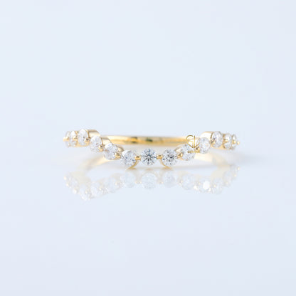 Round Cut Moissanite Diamond Curved Wedding Band
