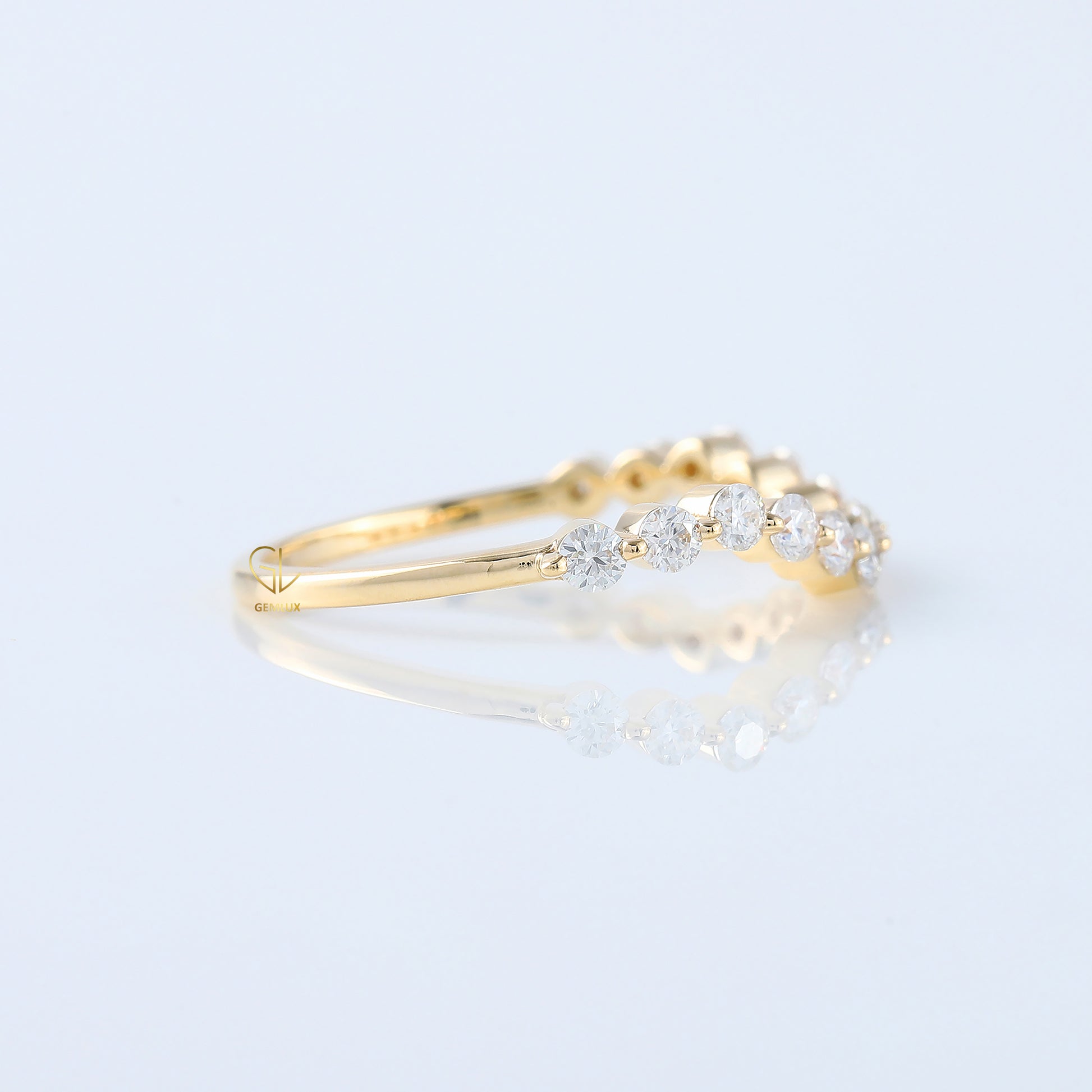 Round Cut Moissanite Diamond Curved Wedding Band