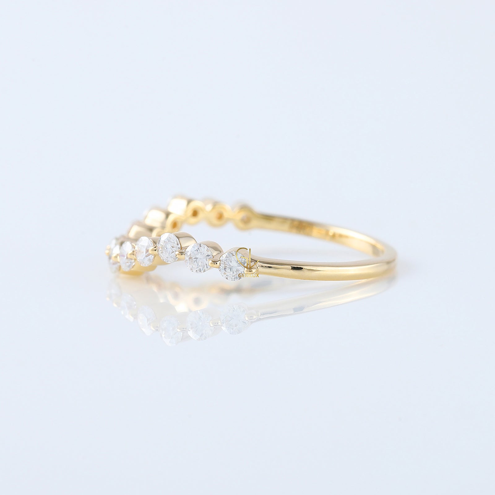 Round Cut Moissanite Diamond Curved Wedding Band
