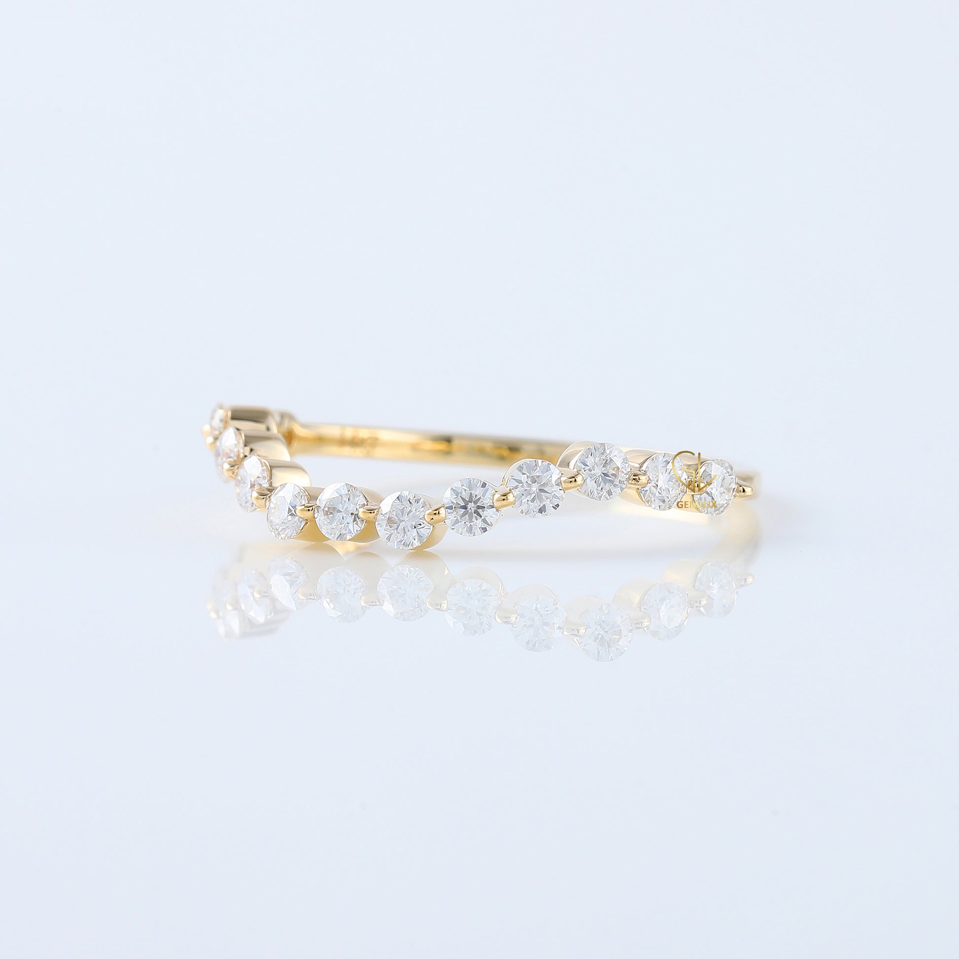 Round Cut Moissanite Diamond Curved Wedding Band