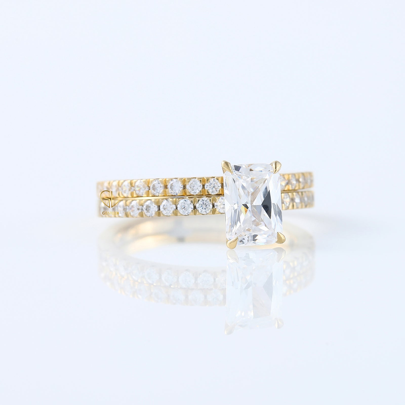 Radiant Cut Lab Grown Diamond Ring Set
