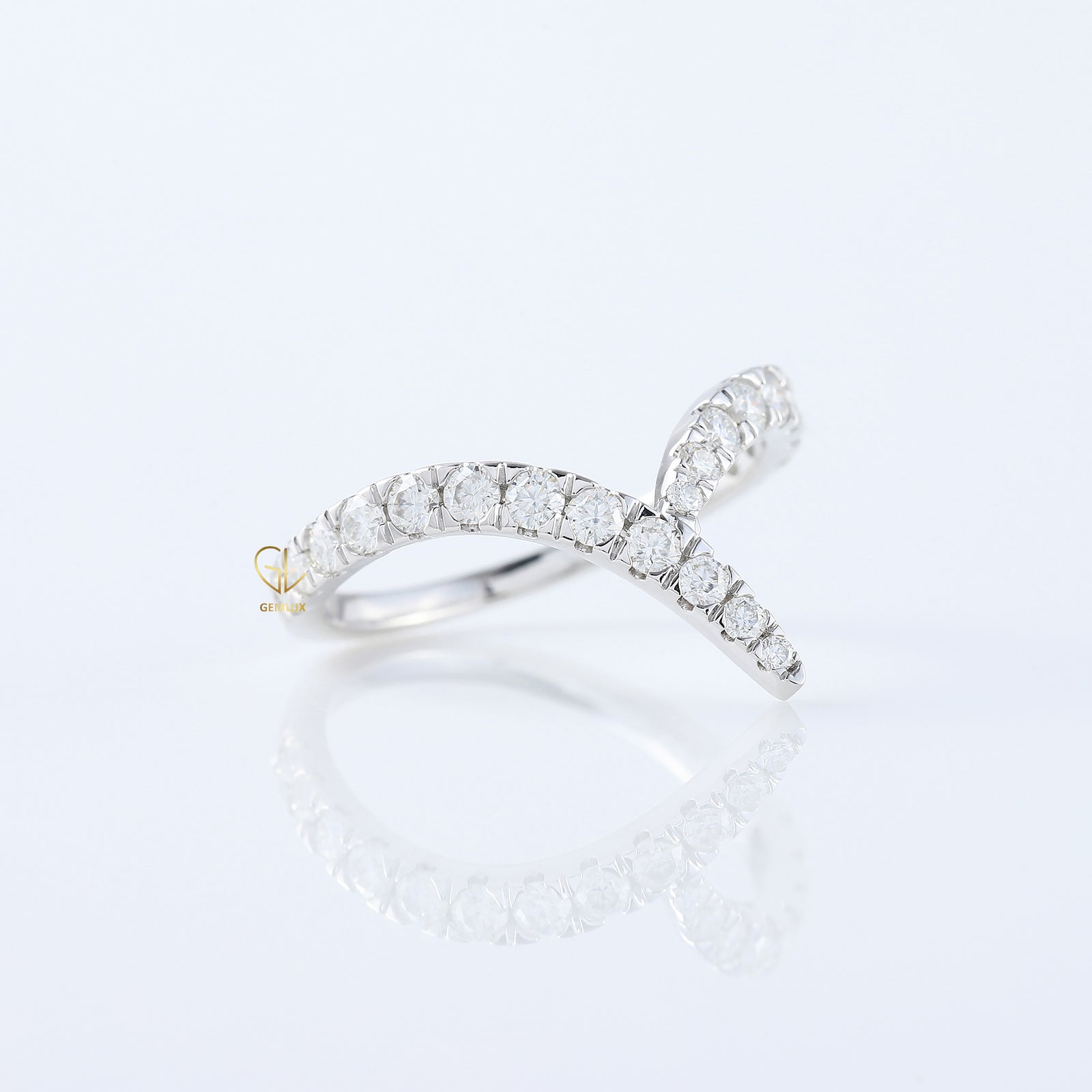 Curved V Shape Round Cut Moissanite Wedding Ring