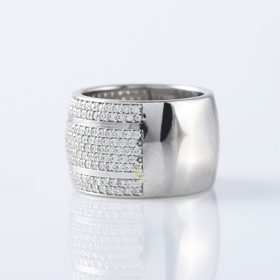 Round Cut Moissanite Diamond Solid Gold Wide Band Ring