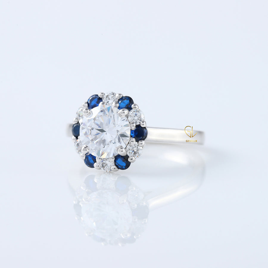 Round Cut Moissanite Halo Engagement Ring For Her