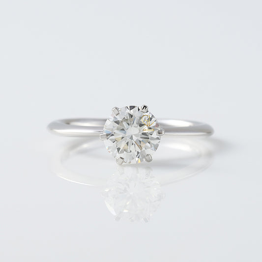 1.5 Ct Round Cut Lab Grown Diamond Solitaire Engagement Ring