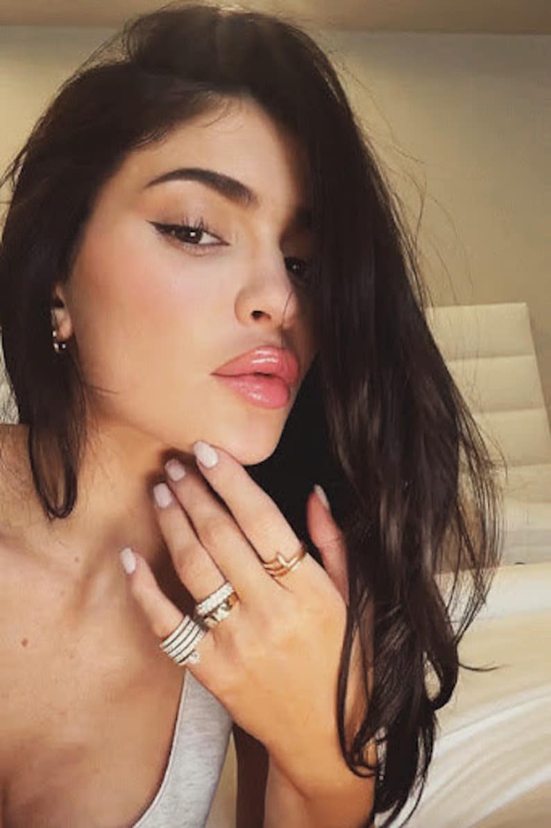 Kylie Jenner Replica Ring, Moissanite Spiral Wedding Ring